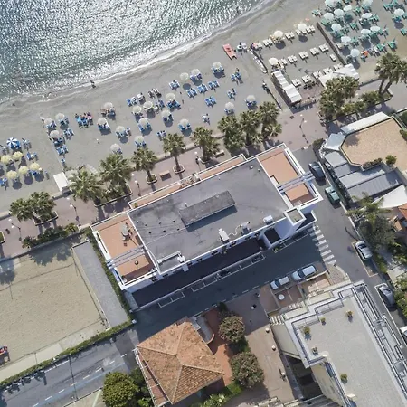 San Bartume 1 Apartment *